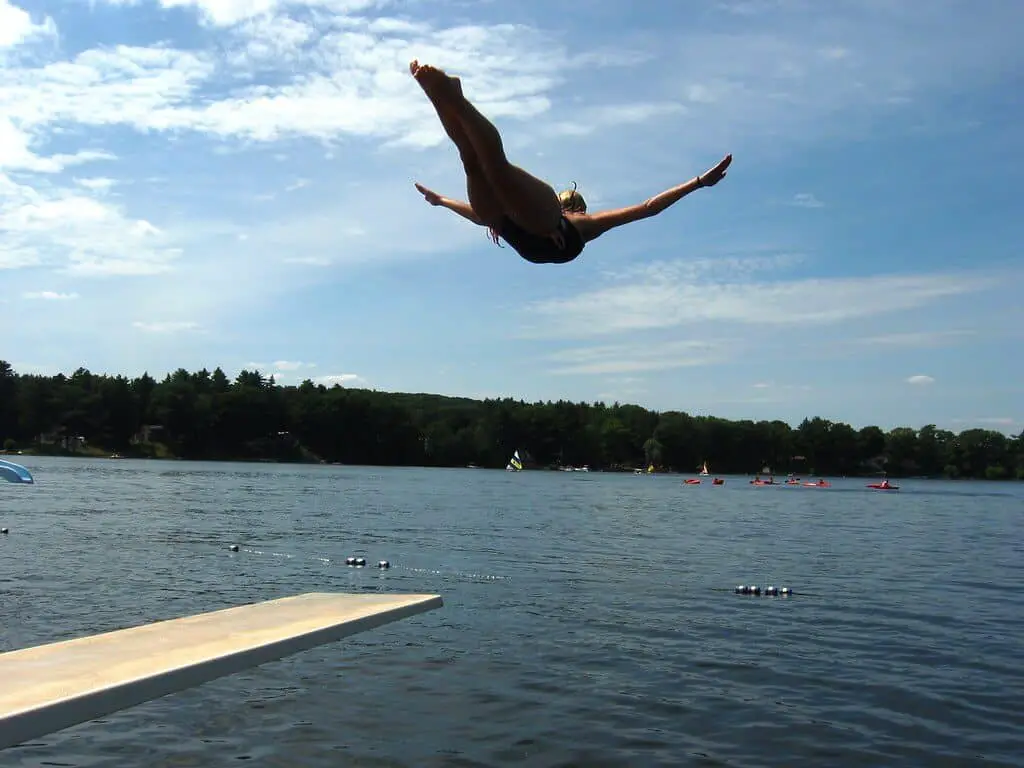 How to Dive in Volleyball Swan Diving Set up for Volleyball