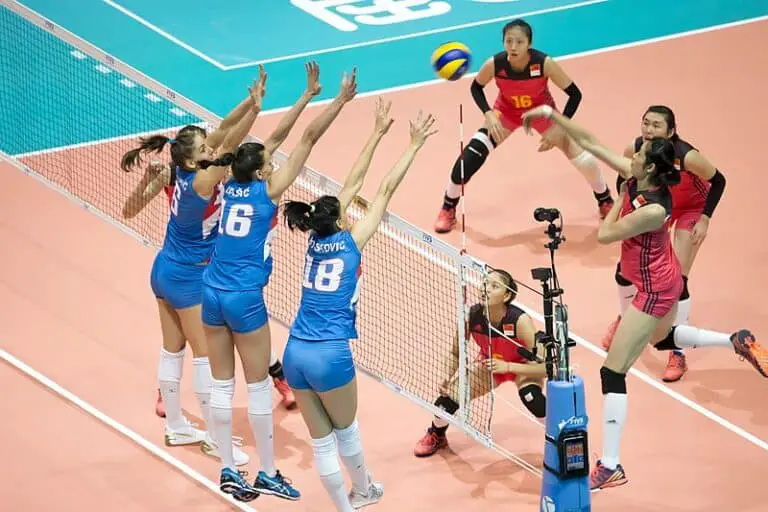 How To Block In Volleyball Full Guide For Your Position   Triple Block 768x512 